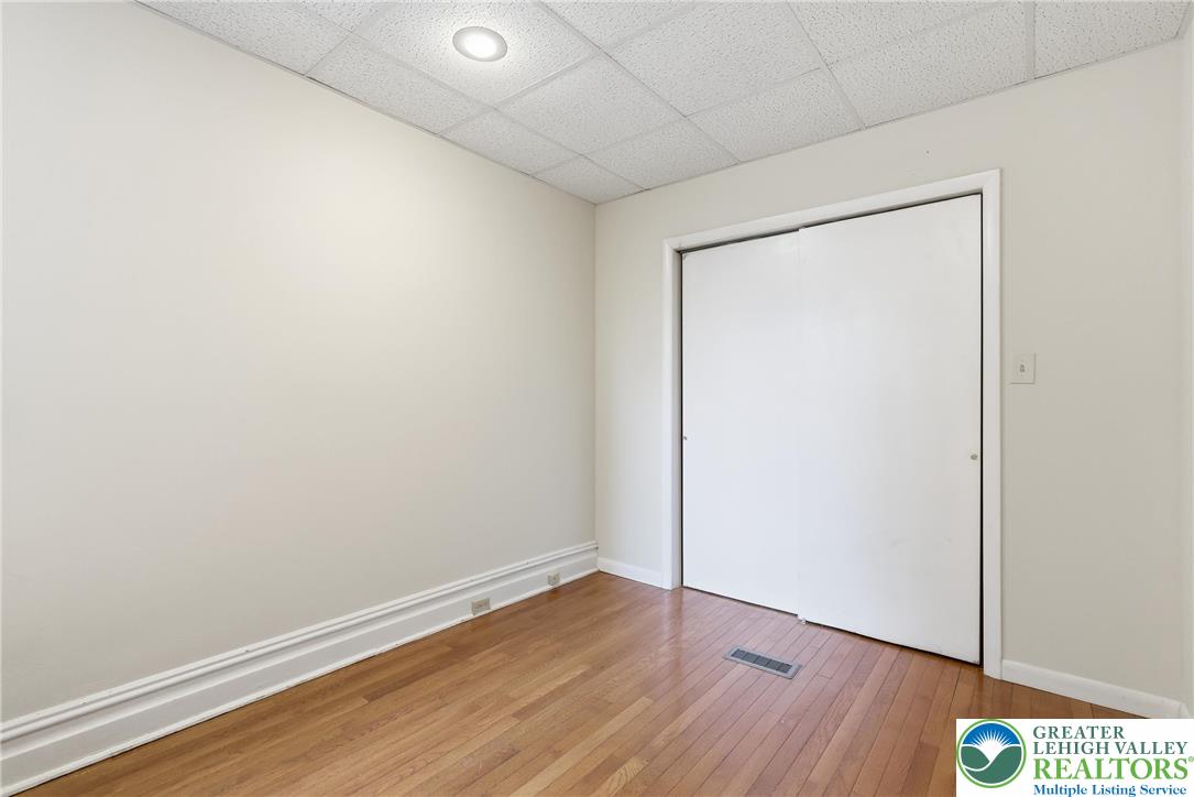 723 West Broad Street Bethlehem, PA 18018 - Photo 12 of 36 Unit 1 BR1