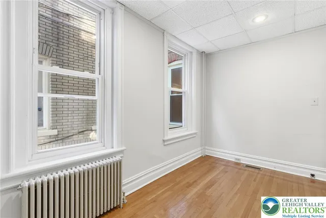 $369,900 | 723 West Broad Street, Bethlehem, PA 18018