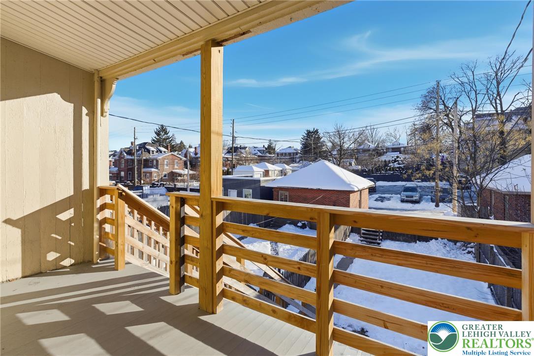 723 West Broad Street Bethlehem, PA 18018 - Photo 22 of 36 Unit 2 Deck w/ Access