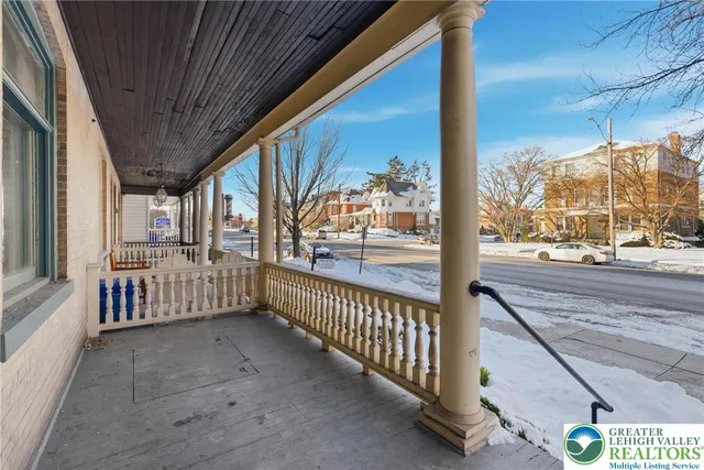 $369,900 | 723 West Broad Street, Bethlehem, PA 18018