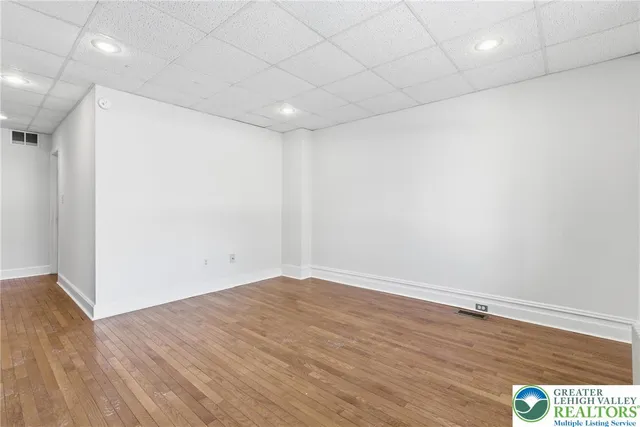 $369,900 | 723 West Broad Street, Bethlehem, PA 18018