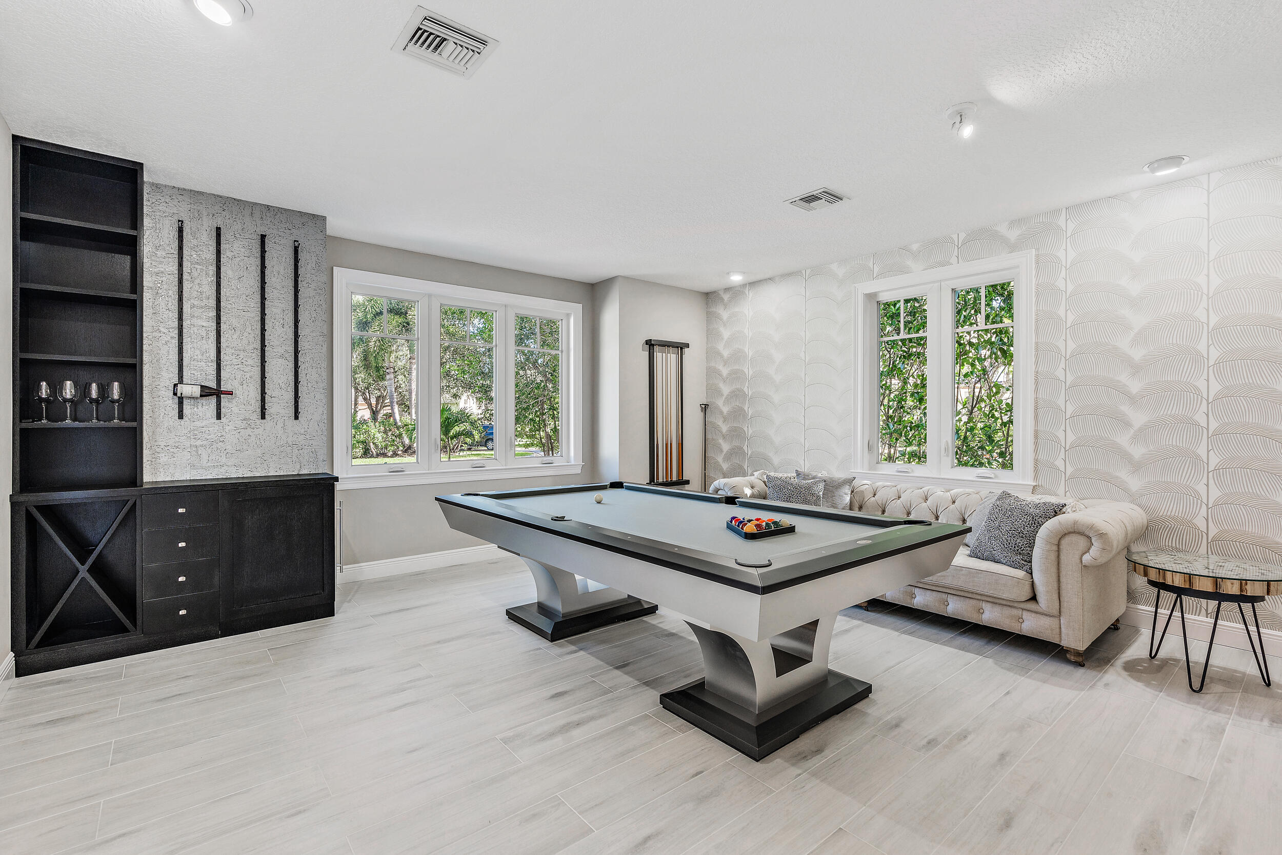 18169 Southeast Ridgeview Drive Tequesta, FL 33469 - Photo 34 of 58 Entertainment Room