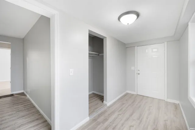 $150,000 | 3930 North Clinton Street, Fort Wayne, IN 46805