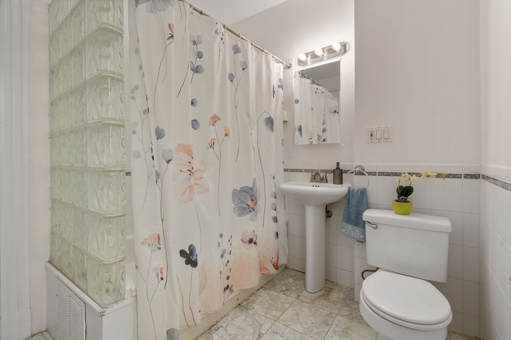 55 Reservoir Road, Unit 2 Brookline, MA 02467 - Photo 10 of 17