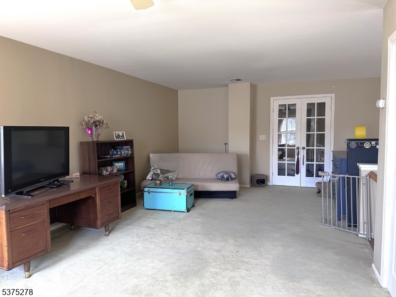 70 Boulder Run Road Paterson, NJ 07501 - Photo 19 of 28