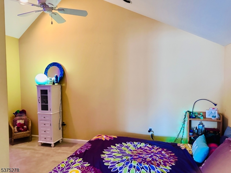 70 Boulder Run Road Paterson, NJ 07501 - Photo 22 of 28