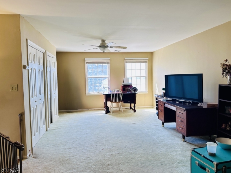 70 Boulder Run Road Paterson, NJ 07501 - Photo 24 of 28