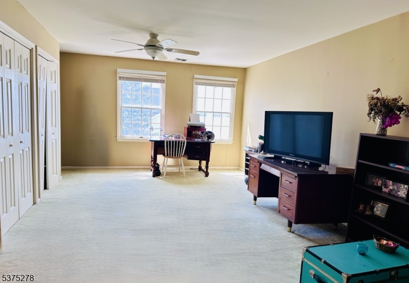 70 Boulder Run Road Paterson, NJ 07501 - Photo 25 of 28