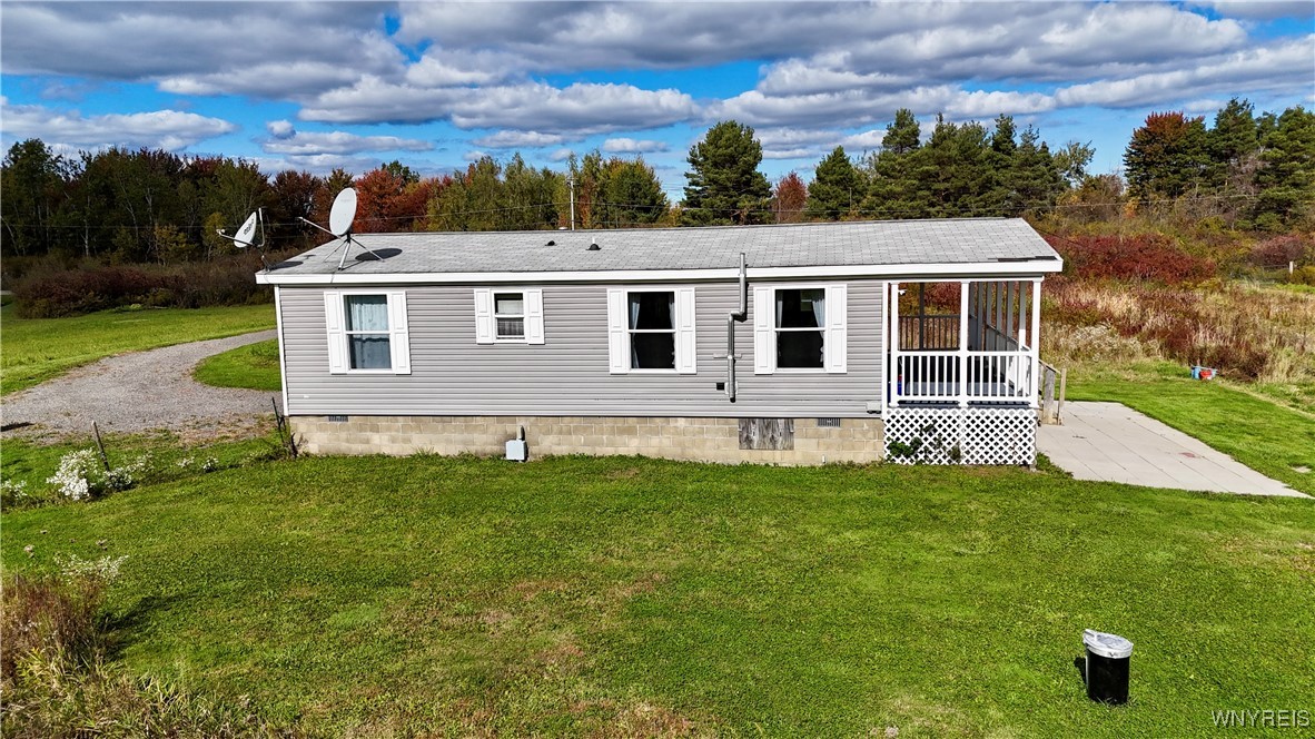 5343 Berry Road Pomfret, NY 14063 - Photo 4 of 46