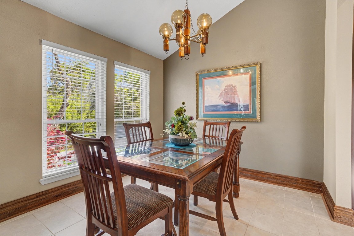 2205 Mission Street Kemah, TX 77565 - Photo 7 of 33 a dining room with furniture and window