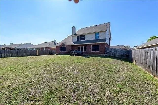 $390,500 | 2713 Clubhouse Drive, Denton, TX 76210