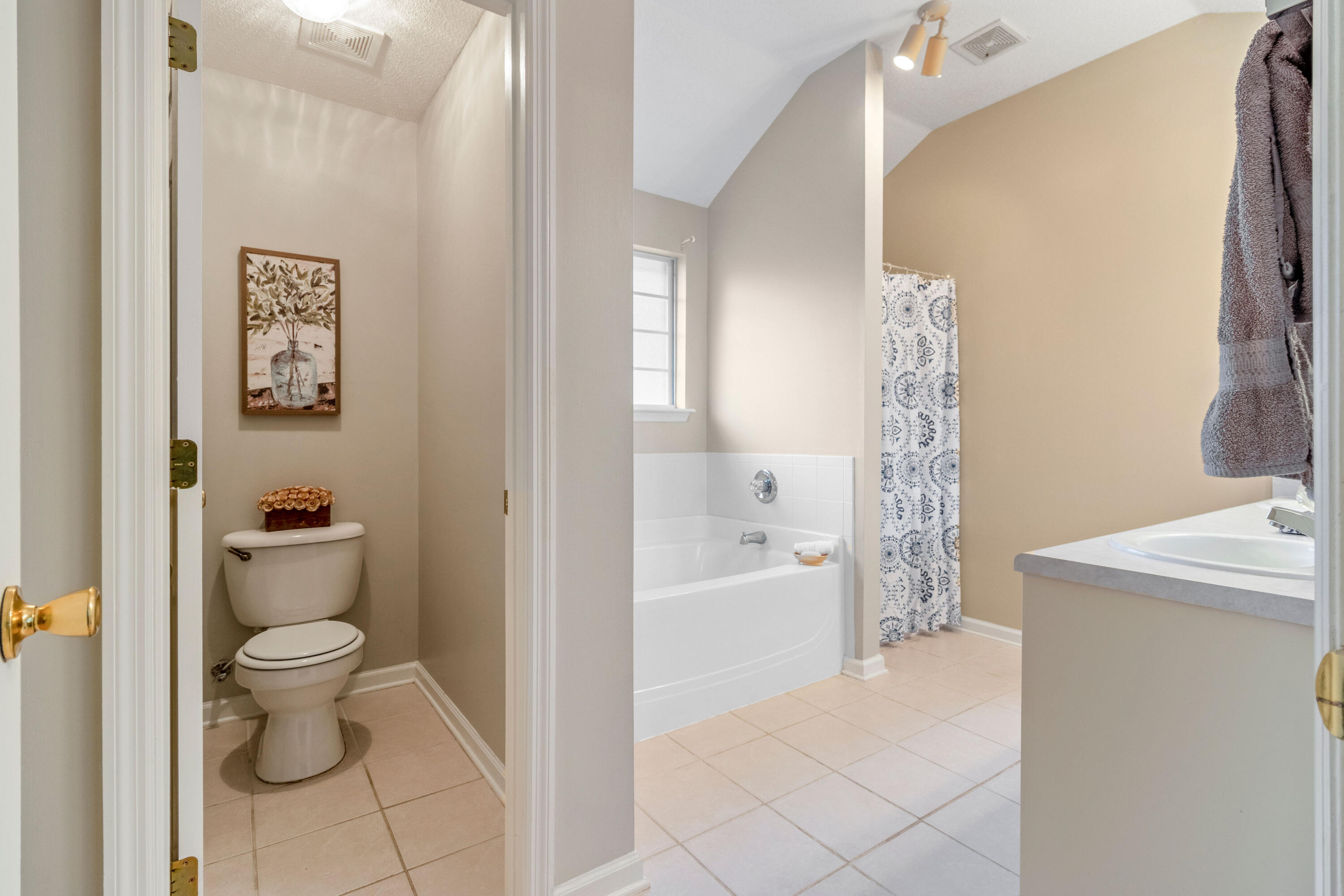 663 Monroe Street Grovetown, GA 30813 - Photo 22 of 30 Owner's Bath
