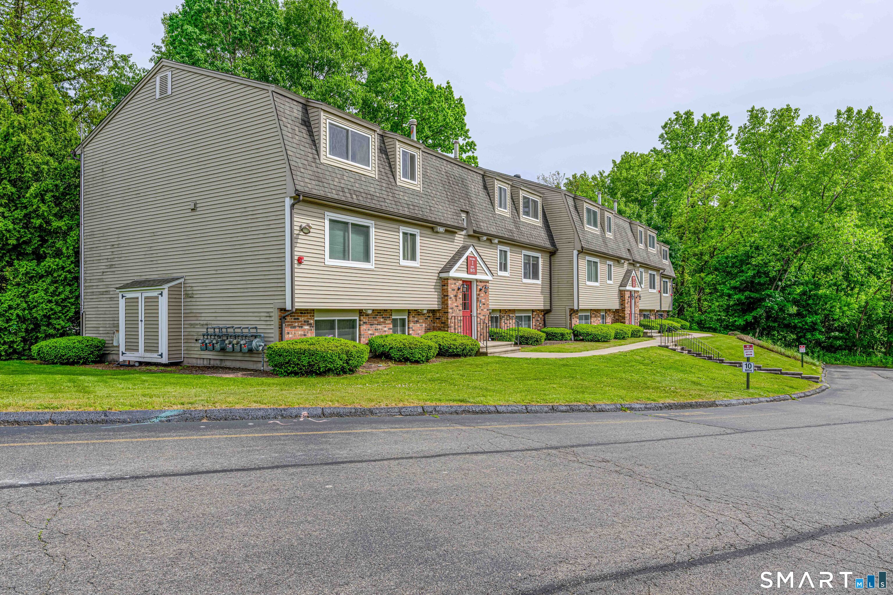 4 Evergreene Road, Unit 4 Wallingford, CT 06492 - Photo 13 of 15