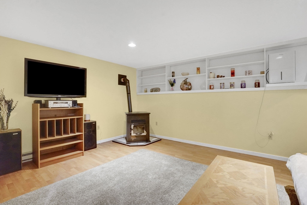 55 Southampton Road Westhampton, MA 01027 - Photo 26 of 38
