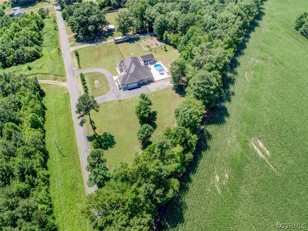 520 Reams Road Petersburg, VA 23805 - Photo 26 of 35 Gallery Image 26