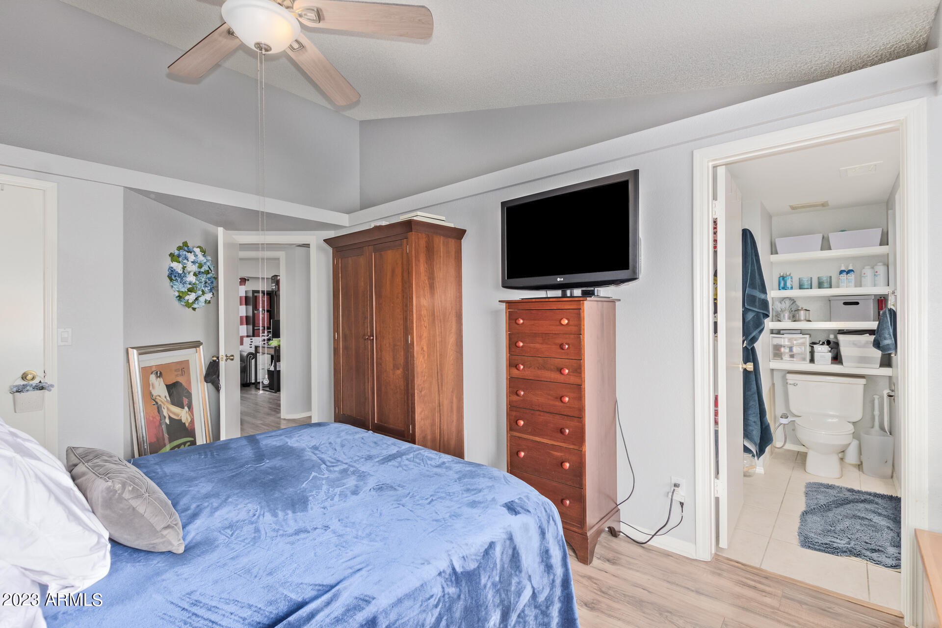 8026 West Wethersfield Road Peoria, AZ 85381 - Photo 10 of 28 16 Wethersfield 8026