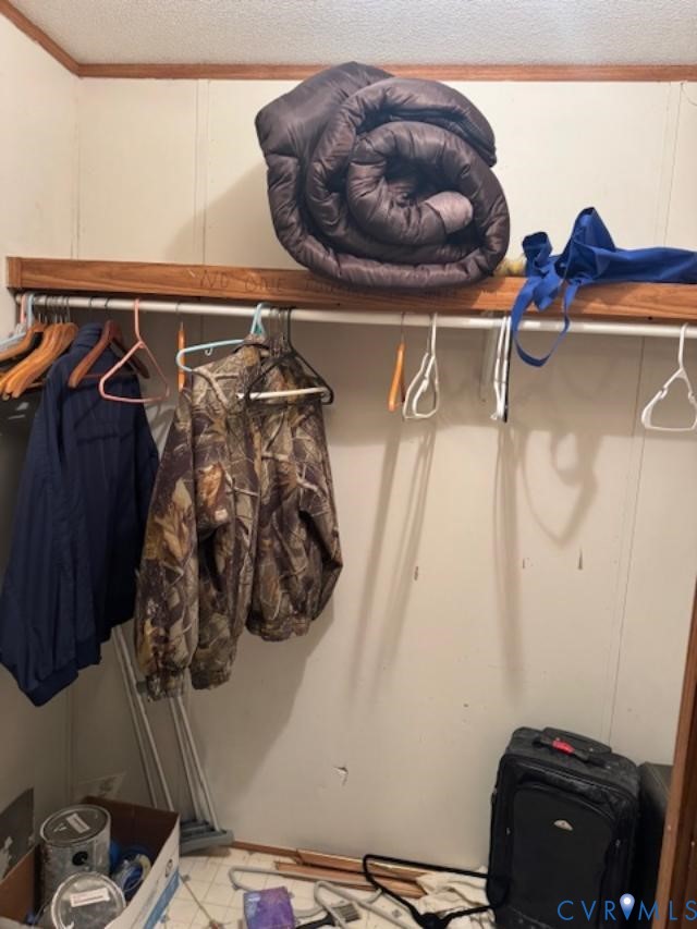 21663 Storys Station Road Franklin, VA 23851 - Photo 13 of 22 a room with a fan