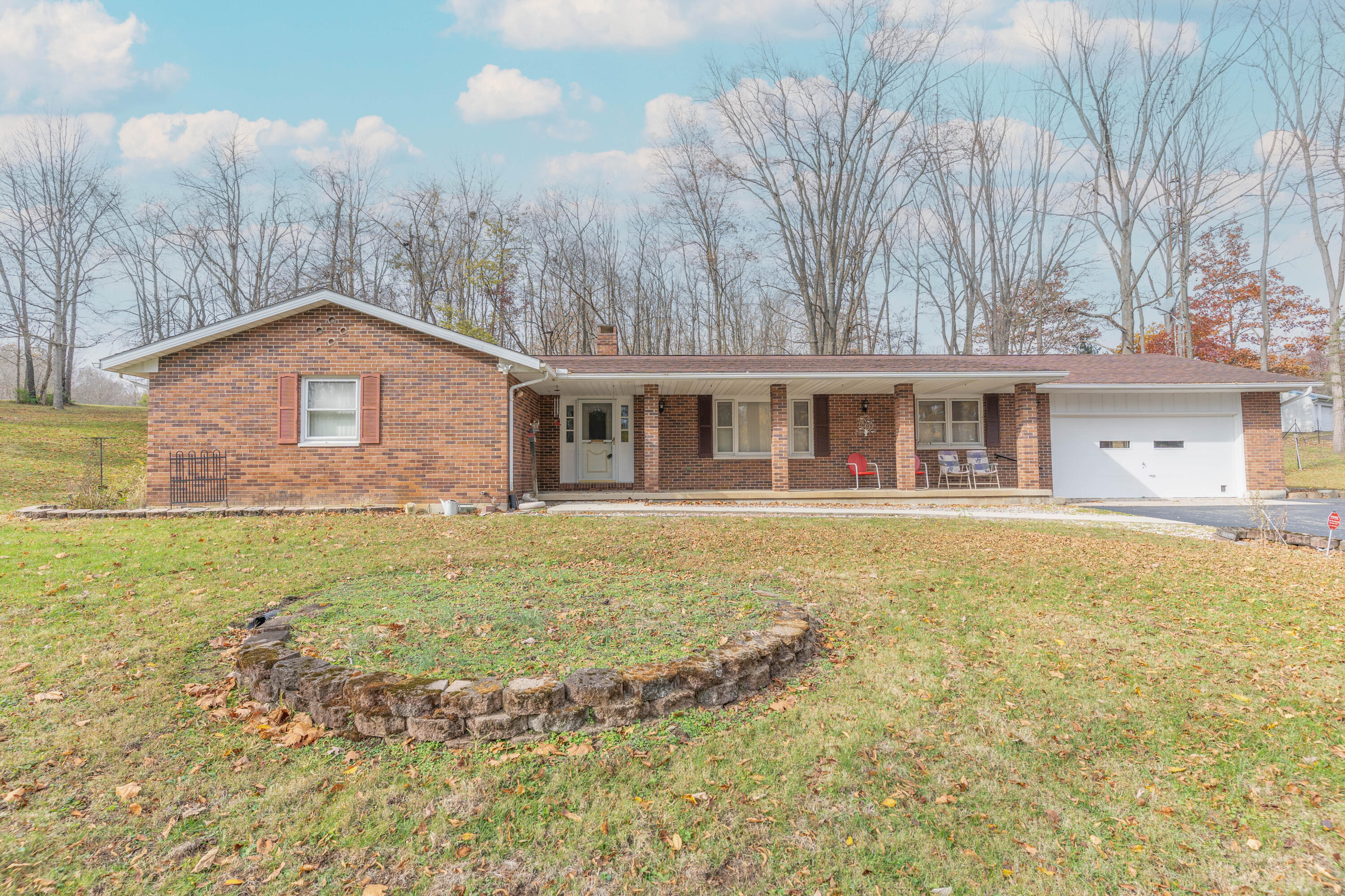 18333 Lefevre Number 2 Road Sidney, OH 45365 - Photo 2 of 59