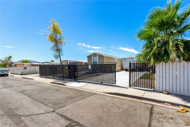 $239,999 | 3101 Cypress Avenue, North Las Vegas, NV 89030