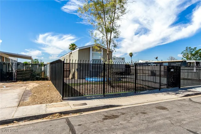 $239,999 | 3101 Cypress Avenue, North Las Vegas, NV 89030