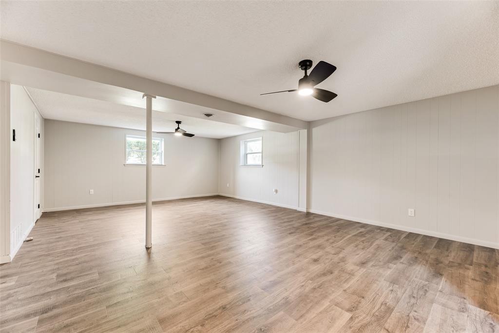 206 Senter Valley Road Irving, TX 75060 - Photo 12 of 27