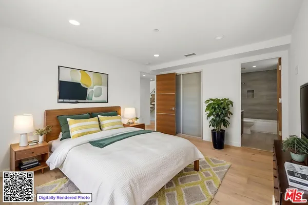 $9,900 | 808 Brooks Avenue, Venice, CA 90291