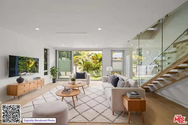 $9,900 | 808 Brooks Avenue, Venice, CA 90291