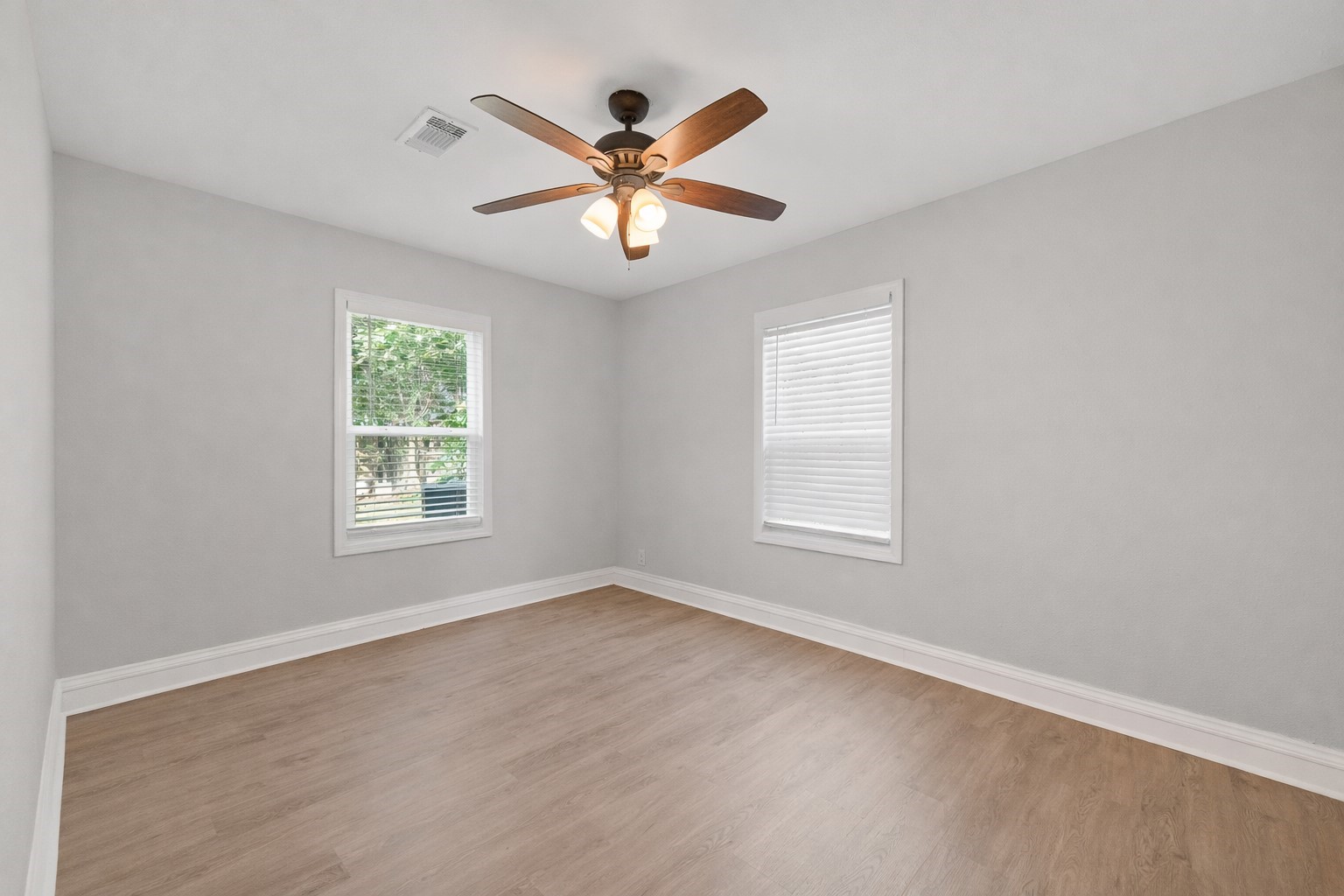 3823 Florinda Street Houston, TX 77021 - Photo 20 of 41 Bedroom #1