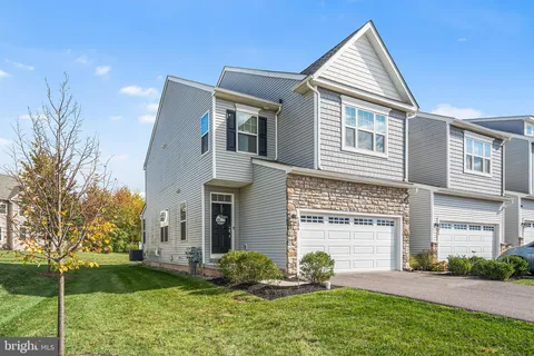 $589,900 | 186 Spring Lane, Royersford, PA 19468