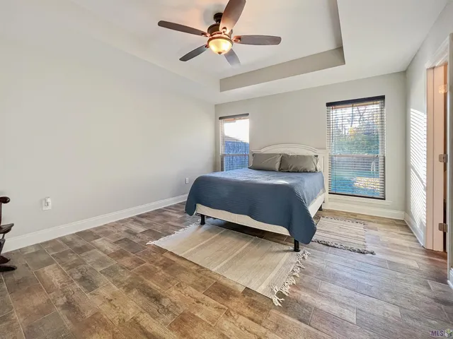 $2,000 | 3822 Country View Drive, Baton Rouge, LA 70817