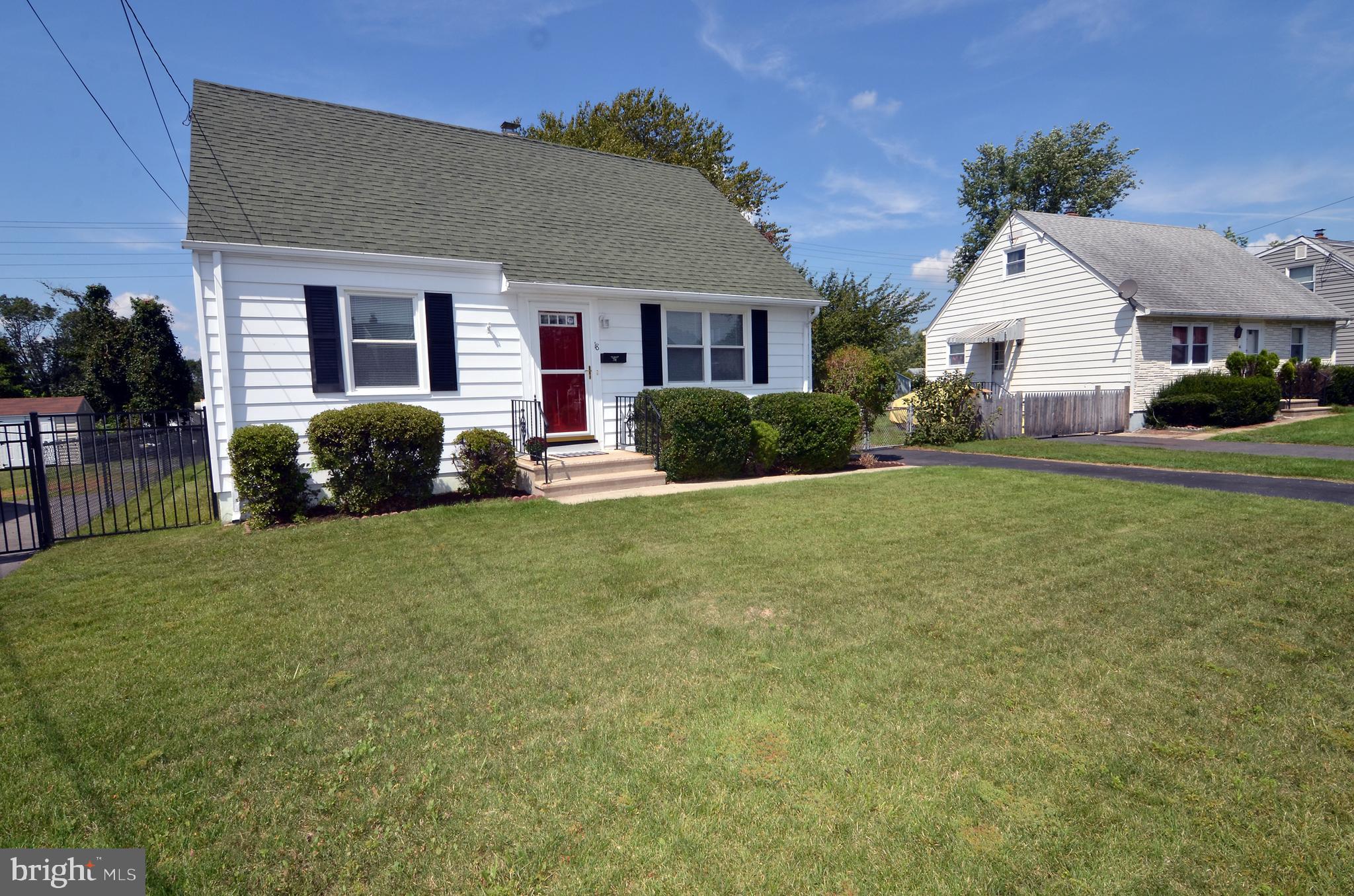 18 Petty Ridge Road Hamilton, NJ 08620 - Photo 2 of 26 Exterior Front
