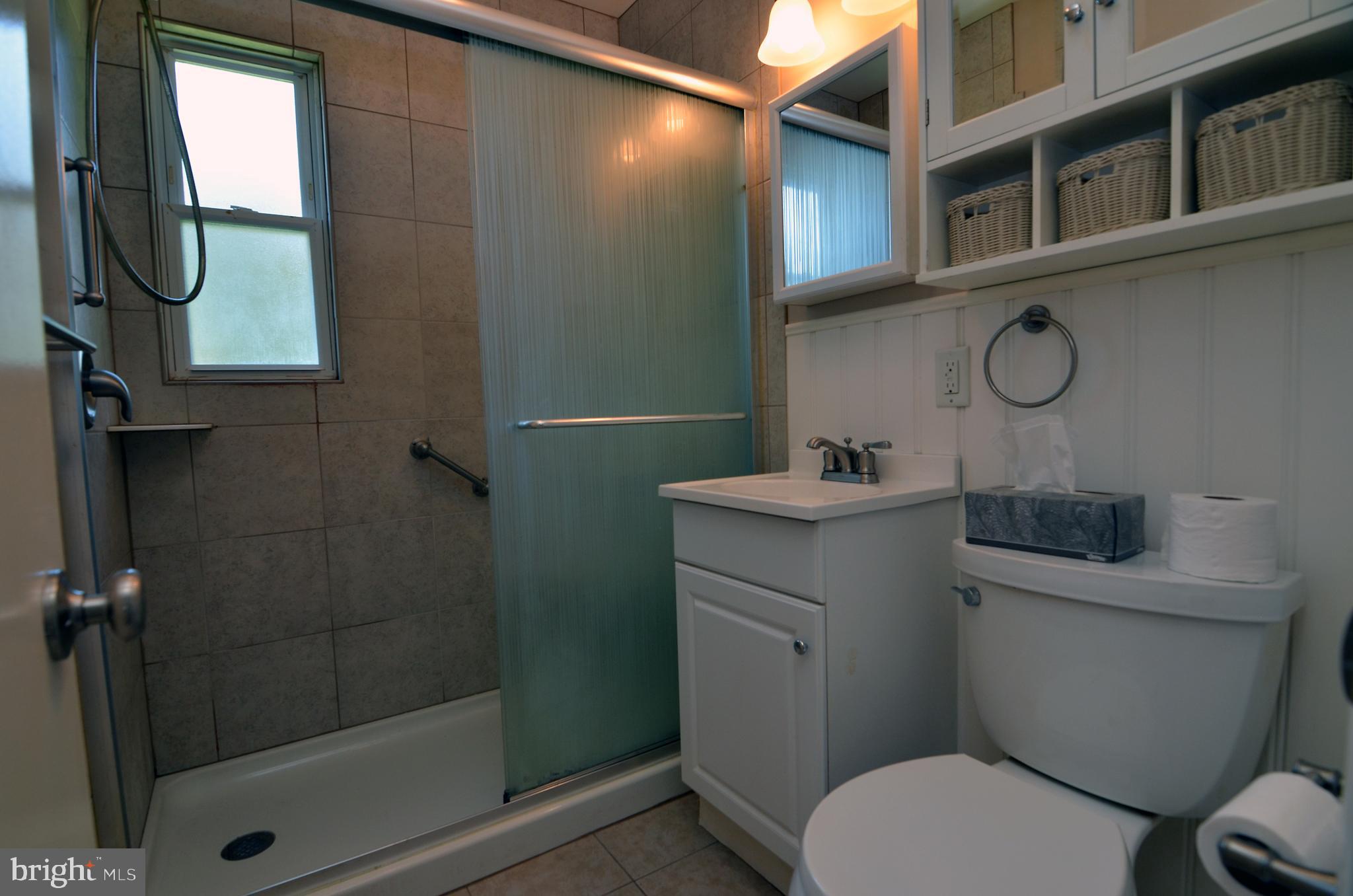 18 Petty Ridge Road Hamilton, NJ 08620 - Photo 11 of 26 Full Bath