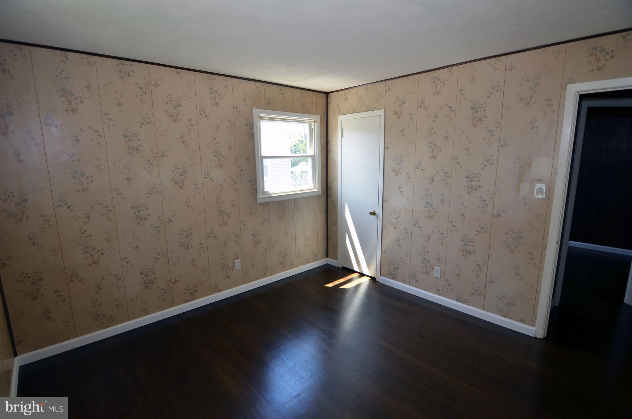 18 Petty Ridge Road Hamilton, NJ 08620 - Photo 13 of 26 Bedroom 1