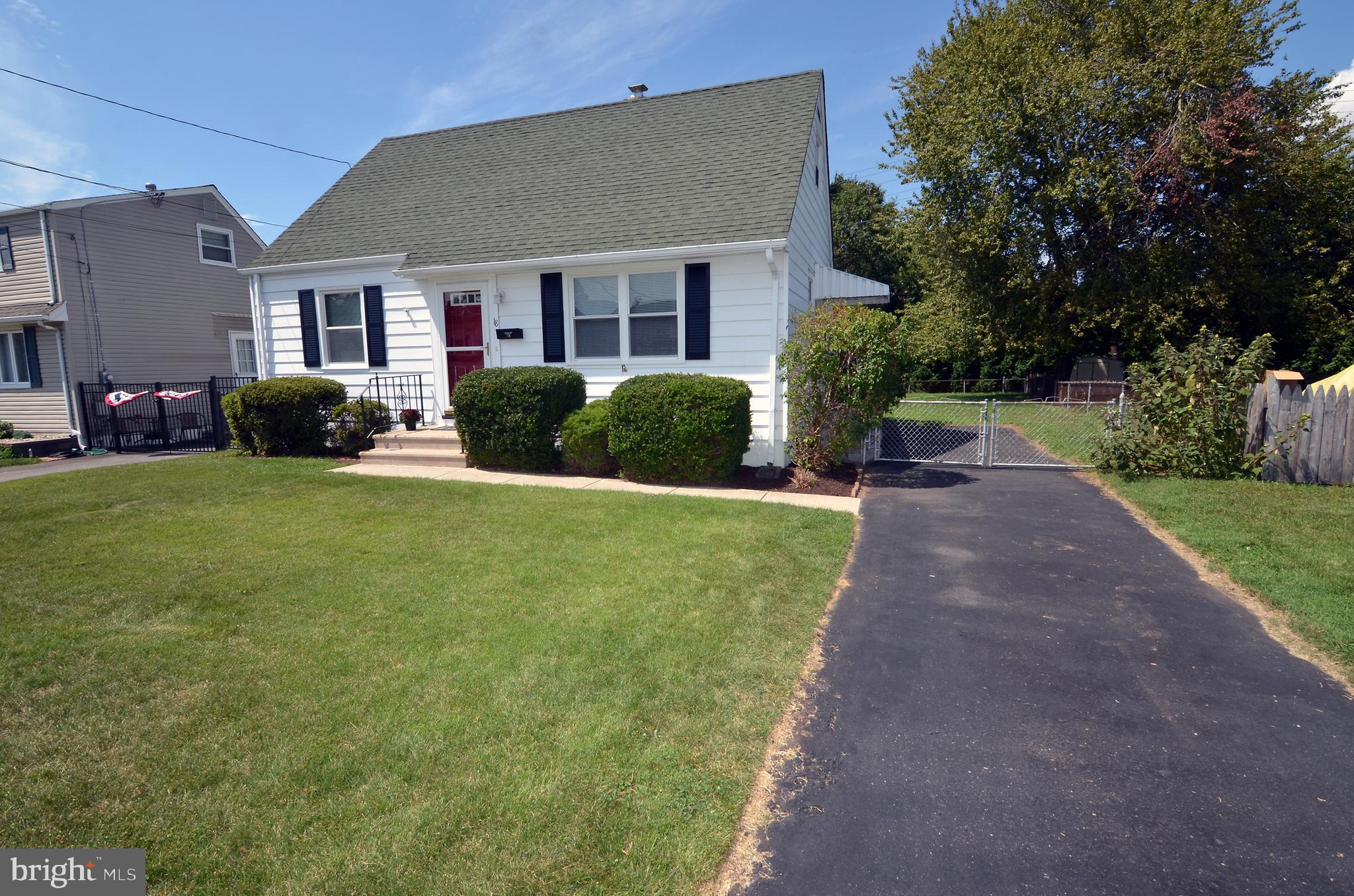 18 Petty Ridge Road Hamilton, NJ 08620 - Photo 26 of 26 Exterior Front