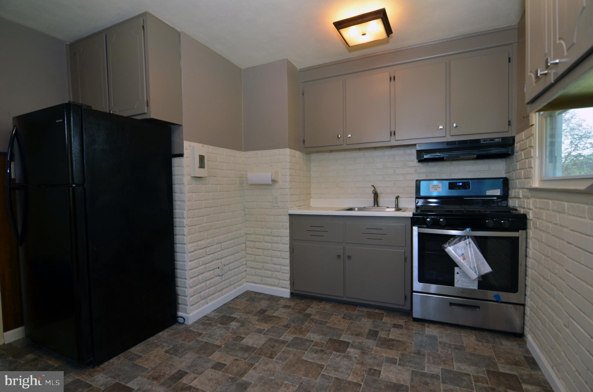 18 Petty Ridge Road Hamilton, NJ 08620 - Photo 10 of 26 Kitchen