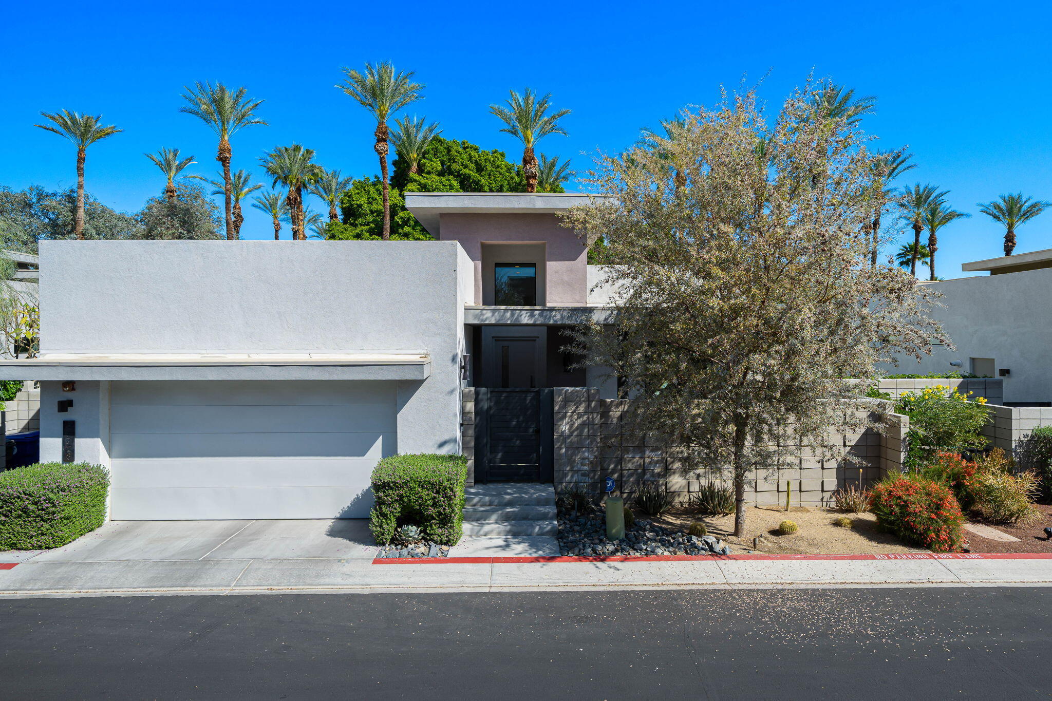 67728 Filmore Road Cathedral City, CA 92234 - Photo 1 of 55 1-web-or-mls-JVFilmore_OPMG_0326_001