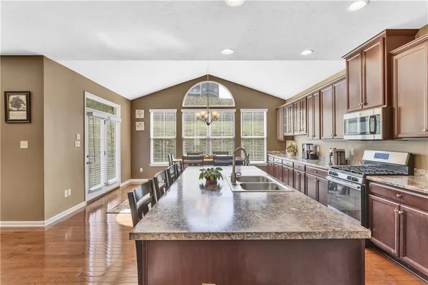 $550,000 | 7787 Dominick Drive, Irwin, PA 15642