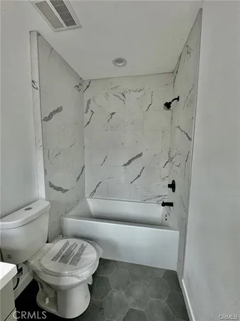 $3,000 | 108 South Guadalupe Avenue, Unit B, Redondo Beach, CA 90277