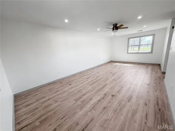 $329,000 | 905 West Maple Street, Bowling Green, MO 63334