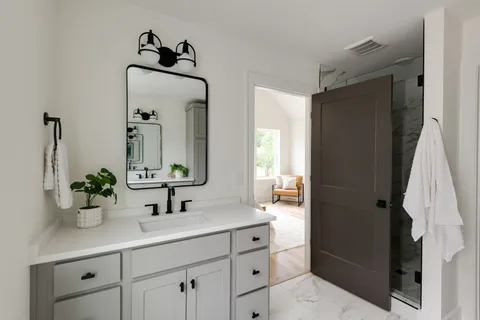 $582,500 | 3802 Syfert Lane, Nashville, TN 37211