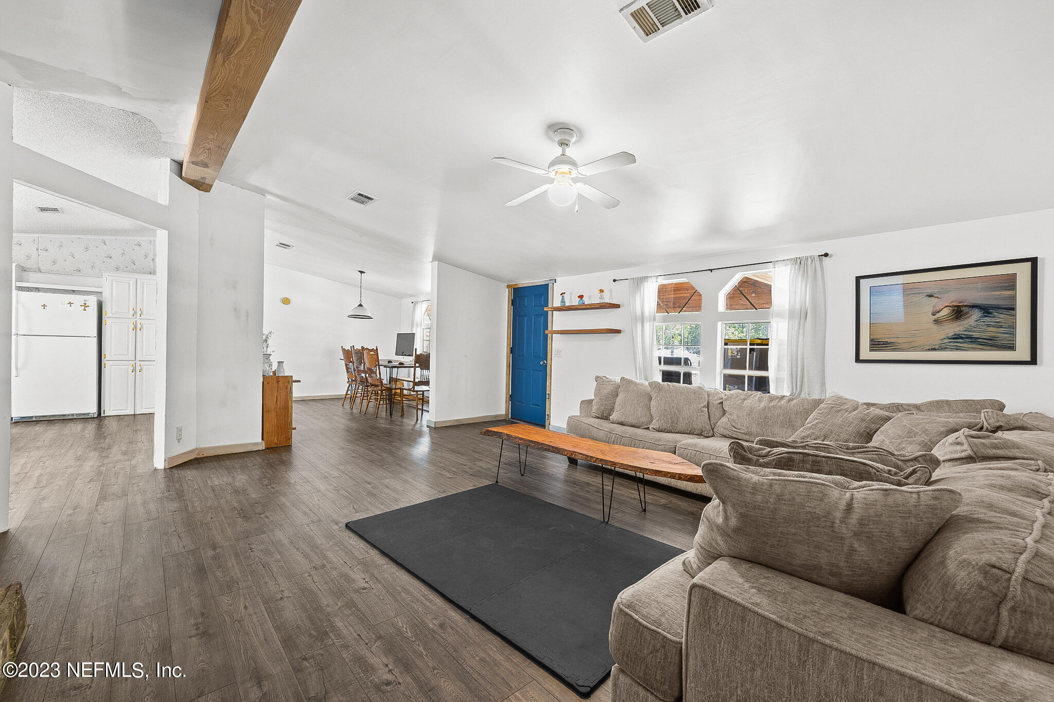 7730 Ranchette Road Keystone Heights, FL 32656 - Photo 5 of 30 a living room with furniture and wooden floor