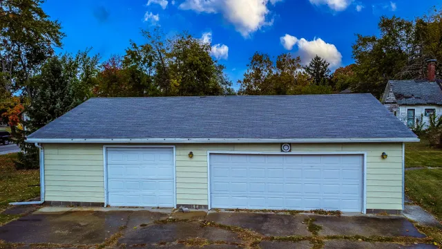 $129,900 | 300 North Axtel Street, Milford, IL 60953