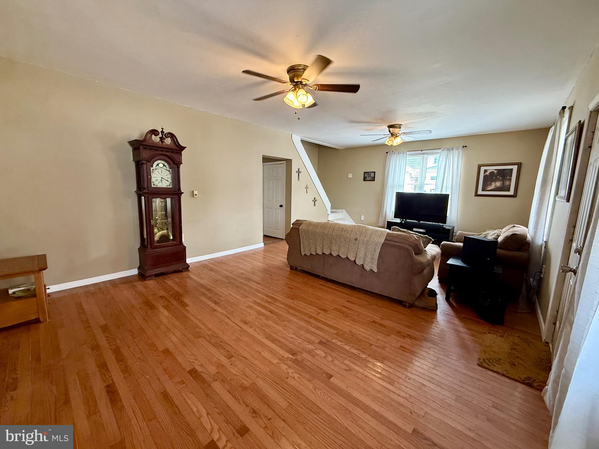 10124 Hummingbird Street Ellerslie, MD 21529 - Photo 3 of 32