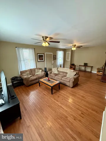 $159,000 | 10124 Hummingbird Street, Ellerslie, MD 21529