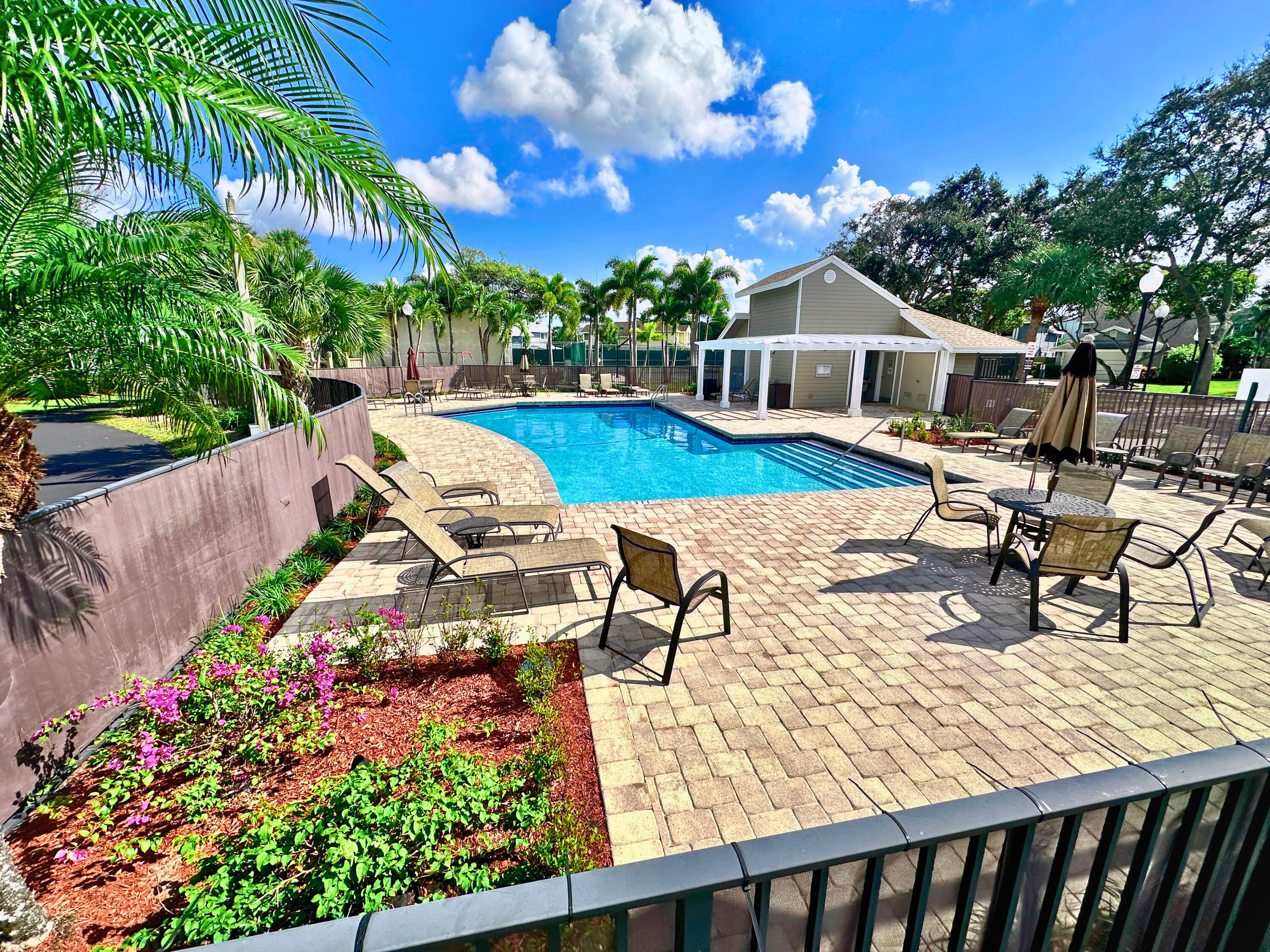 5108 Coronado Ridge Boca Raton, FL 33486 - Photo 5 of 22 d4bfb6ba-7d43-45a5-b1fb-8ff4941bf02b