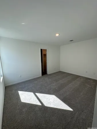 a view of empty room with window