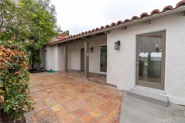 $9,500 | 633 Vista Bonita, Newport Beach, CA 92660