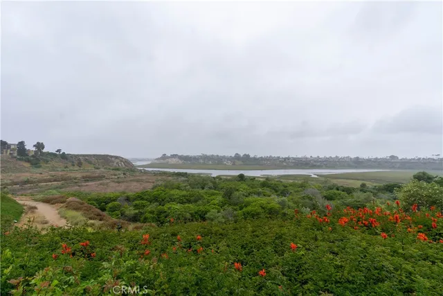 $9,500 | 633 Vista Bonita, Newport Beach, CA 92660