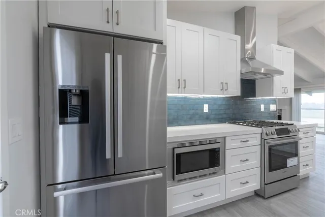 $9,500 | 633 Vista Bonita, Newport Beach, CA 92660