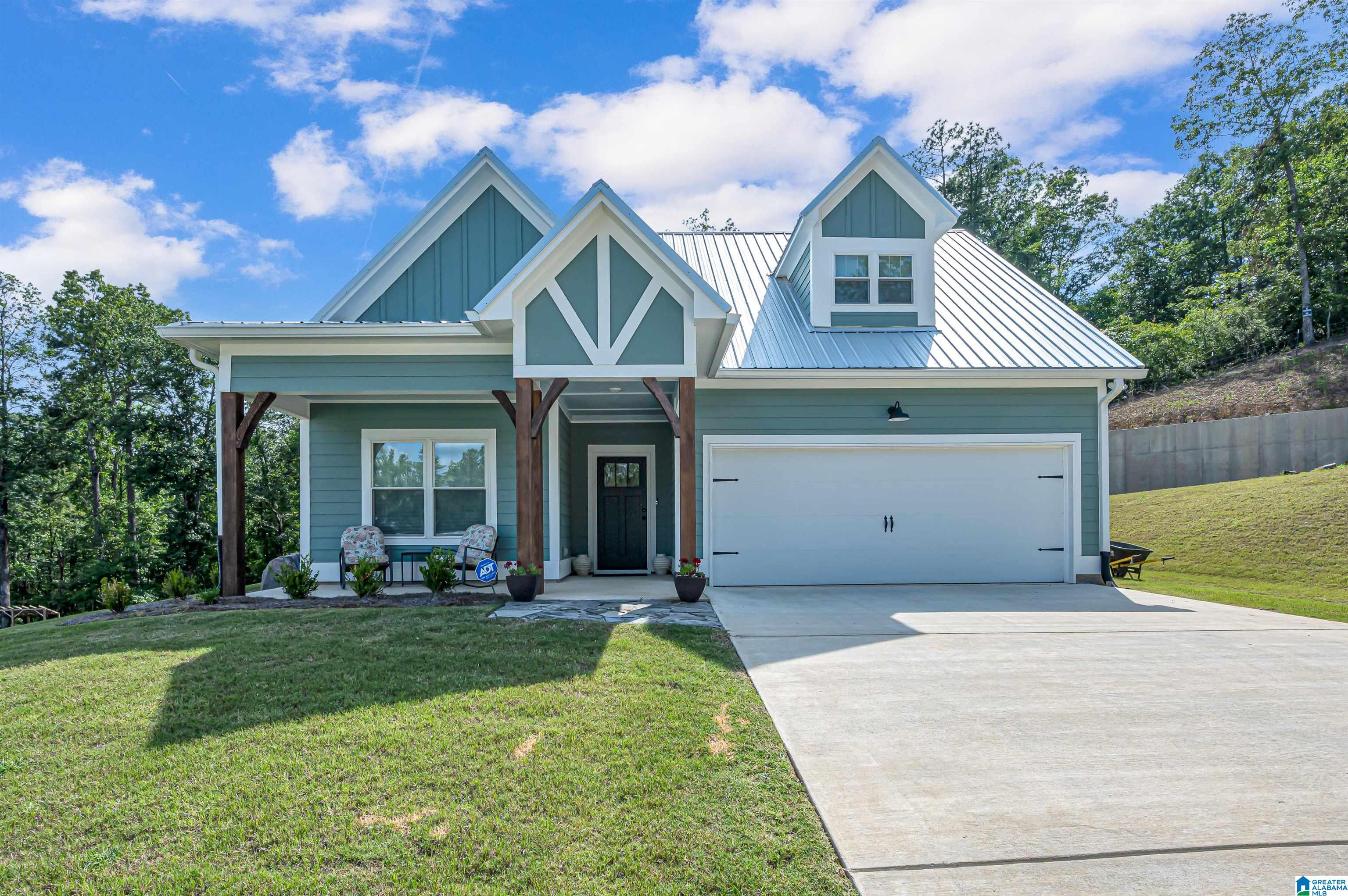 2052 Adams Ridge Drive Chelsea, AL 35043 - Photo 2 of 39